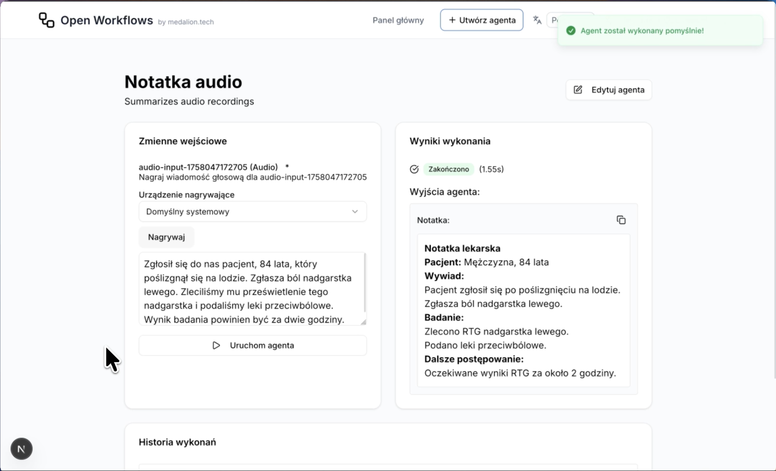 Panel transkrypcji audio z agentem AI